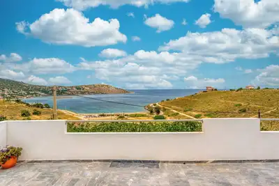 Image de R&M Ocean View Charming 3-bedroom house in peaceful Daskalio