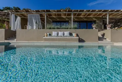 Image de Aer - Romantic Private Pool Villa with Spectacular 180° Ocean Views
