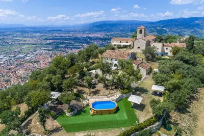 Image de Exclusive Tuscan Panoramic Villa + Pool + Jacuzzi