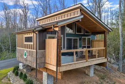 Image de Trailhead Lodge #10 Hot Tub + King Bed