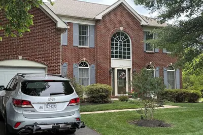 Image de Luxury Furnished Home in Suburban Dc, minutes from Dulles and Metro