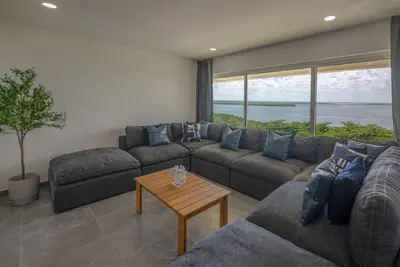 Image de 3br Condo - Direct Beach Access 3404