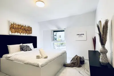 Image de Quiet Luxury 5br & 1lr Villa w/ Garden & Terrace
