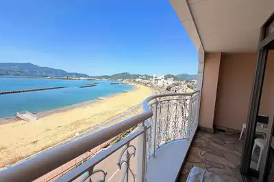 Image de Ocean View | 5thFloor Room | Historic Districts | Japanese Retreat | 1min Walk to the Beach / Koba City Fukui