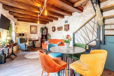 Image de Traditional apartment in the stone house in the very heart of Trogir