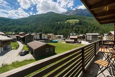 Image de Appartement familial avec vue sur les montagnes