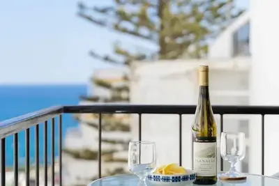 Image de Coral Sea View: Praia da Luz | Prime Location