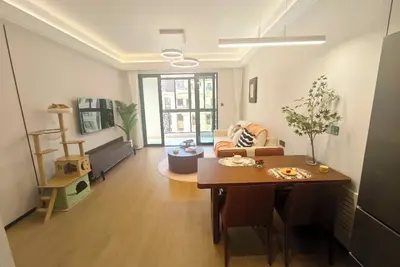 Image de Elegant apartment with balcony in High quality compound near line11 Shanghai