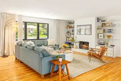 Image de Family-Friendly Home, Steps to Cu & Hiking Trails