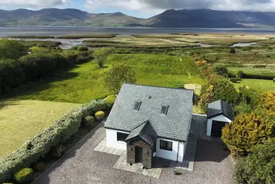 Image de Relax in a cosy coastal retreat in Co. Kerry near the Ryder Cup
