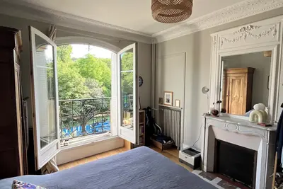 Image de Charme haussmannien · Face au Bois · 15 mn de Paris centre/Disney