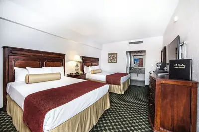 Image de Pavilion 2 Queen | El Cortez | Downtown Vegas | Near Fremont East
