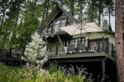 Image de Emberwood cabin • Forest escape• Walk to creek