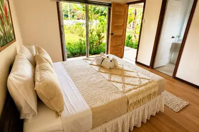 Image de Chambre confortable en centre-ville avec 1 lit double – Chambre n°1