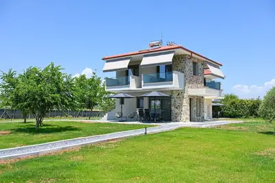 Image de Estelle luxury living Premium Apartment in Paralia Dionisiou (101)
