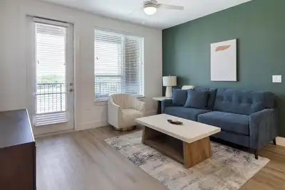 Image de Landing | Stunning 2bd, Gym, Rooftop Lounge
