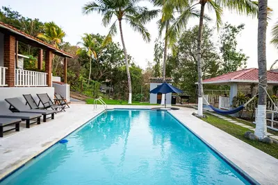 Image de Luxury Pool Villa • Private Beach Access • Atami