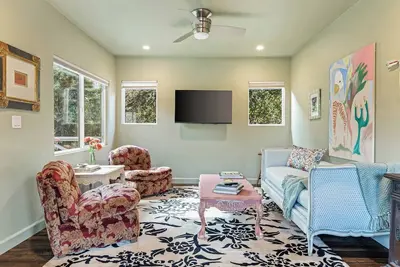 Image de Silver Lake Cottage dans le jardin Hideaway