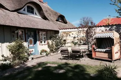 Image de Maison de vacances à Prerow avec piscine