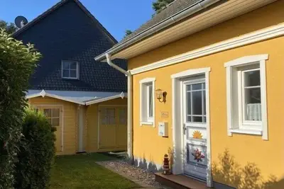 Image de Maison de vacances à Zingst avec piscine