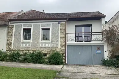 Image de Maison de vacances à Mörbisch avec piscine