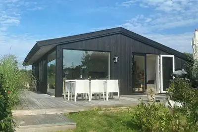Image de Maison de vacances avec vue sur la mer à Helgenæs