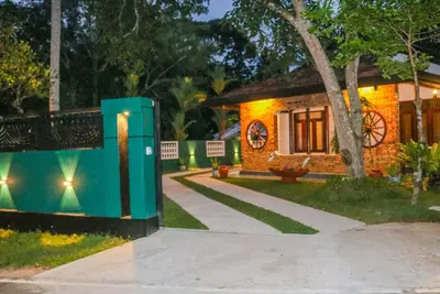 Image de Nature Forest Villa - Peaceful 3 Bedroom Jungle Retreat Near Hikkaduwa Beach