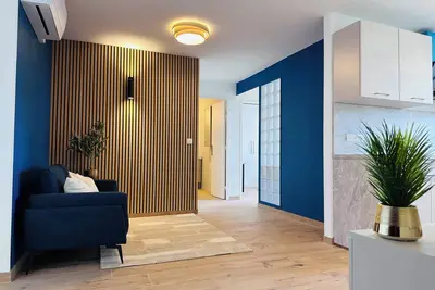 Image de Appartement premium climatisé- 5 chambres- Métro D