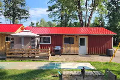 Image de Maple Cabin at Pine Ridge Park