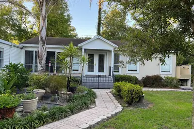 Image de Charming 2-bedroom cottage with Ac on an active horse farm in Mandarin