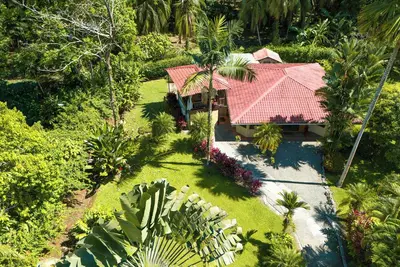Image de Charming bungalow in delightful Limón Province perfect for your getaway