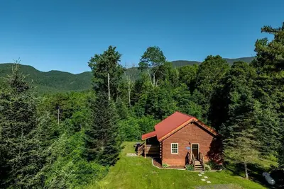 Image de Modern Log Cabin with Fast Wi-Fi Near Sugarbush Resort & Warren Falls, Vermont