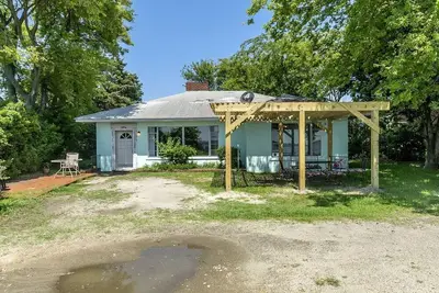 Image de Pet-Friendly Waterfront Cottage on the Chesapeake Bay, Virginia