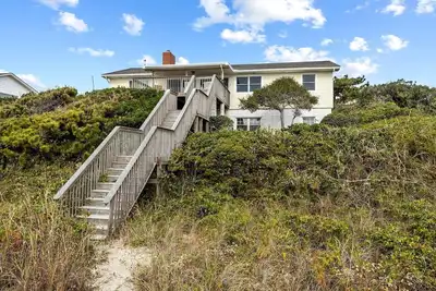 Image de Oceanfront Luxury Home Pine Knoll Shores Nc 6 Bedroom Beachfront Sleeps 16 Ocean Views