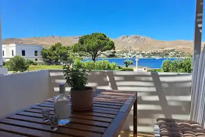 Image de Alinthea 2, Alinda, Leros