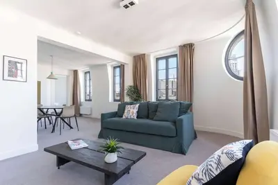 Image de Stylish 2br Apartment for 6 with Sofa Bed