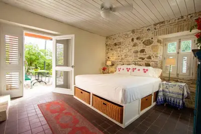 Image de Chateau Mount St. Mary | Historic Villa with Harbor Views in Christiansted