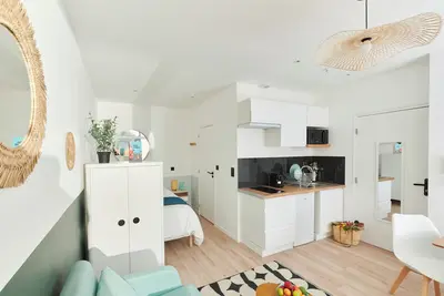 Image de Studio Univers avec terrasse privée, à 2' de Lille