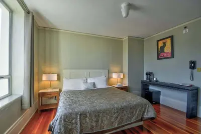 Image de The Peak at Centralia Square | Historic Suite 311