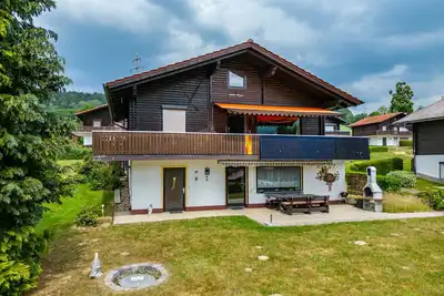 Image de Appartement « Spatzennest » avec vue sur la montagne, terrasse privée et Wi-Fi