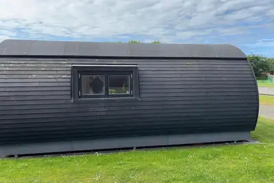 Image de 1 bedroom beautiful home in Skjern