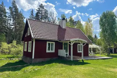 Image de Hus Kråksmåla – Secluded Lakefront Holiday Home with Boats in Småland