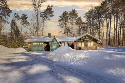Image de Secluded Cottage with Incredible Views of Cranmore Mountain, Perfect for a Glamping Weekend in the White Mountains, New Hampshire