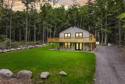 Image de Modern Cottage Retreat Near Pleasant Mountain in Bridgton, Maine