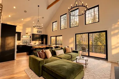 Image de Gorgeous Cottage with Barbecue and Great Forest Sights in North Conway, New Hampshire