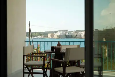 Image de Casa Totò - Ocean View in the Center of Otranto Terrarossa Luxury Home