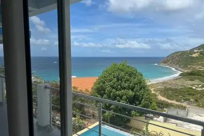 Image de Belair Pool Villa w/ Rooftop & Island Views Oasis
