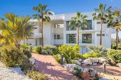 Image de Beautiful Modern Cosy Appartment in unique area with fantastic views over Golf