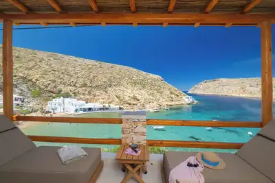 Image de Ethereal House - Seafront by Cheronissos Beach