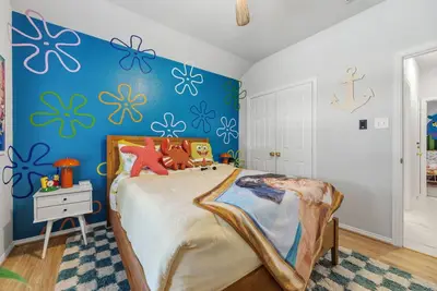 Image de 4 Themed Rooms | 11 Min to Universal Kids